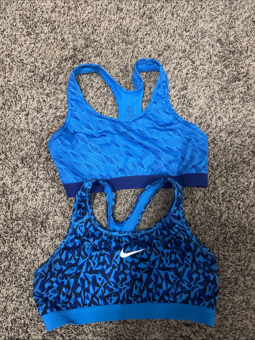Nike Women's Blue Printed & Solid Racerback Swim Bikini Tops